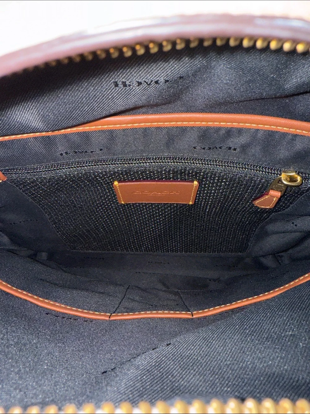 Coach Cream Leather Backpack with Multicolor Script Details - Picture 4 of 6